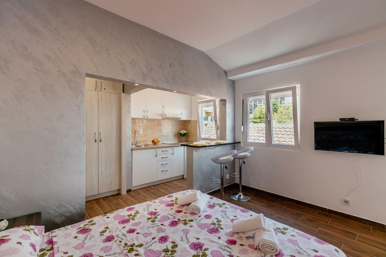 Apartman Mia 赫尔采格诺维 外观 照片
